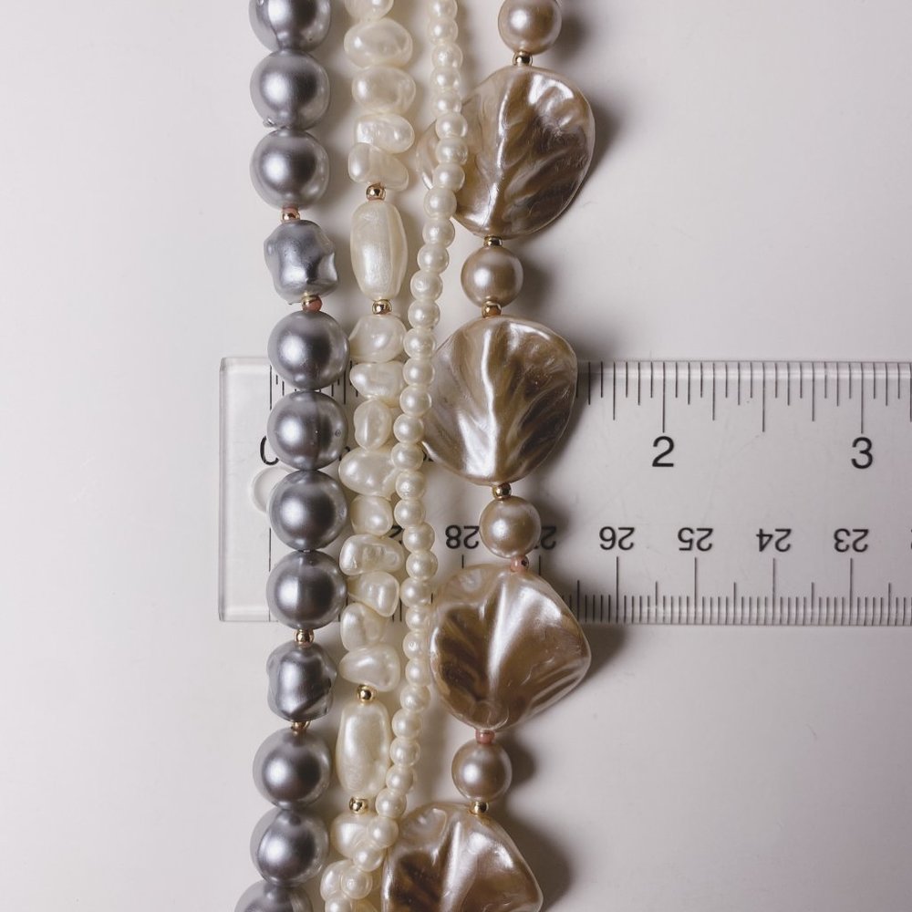 Vintage White Grey Mixed Faux Pearl Chunky Beaded Mutli Strand Collar Necklace - Picture 12 of 12